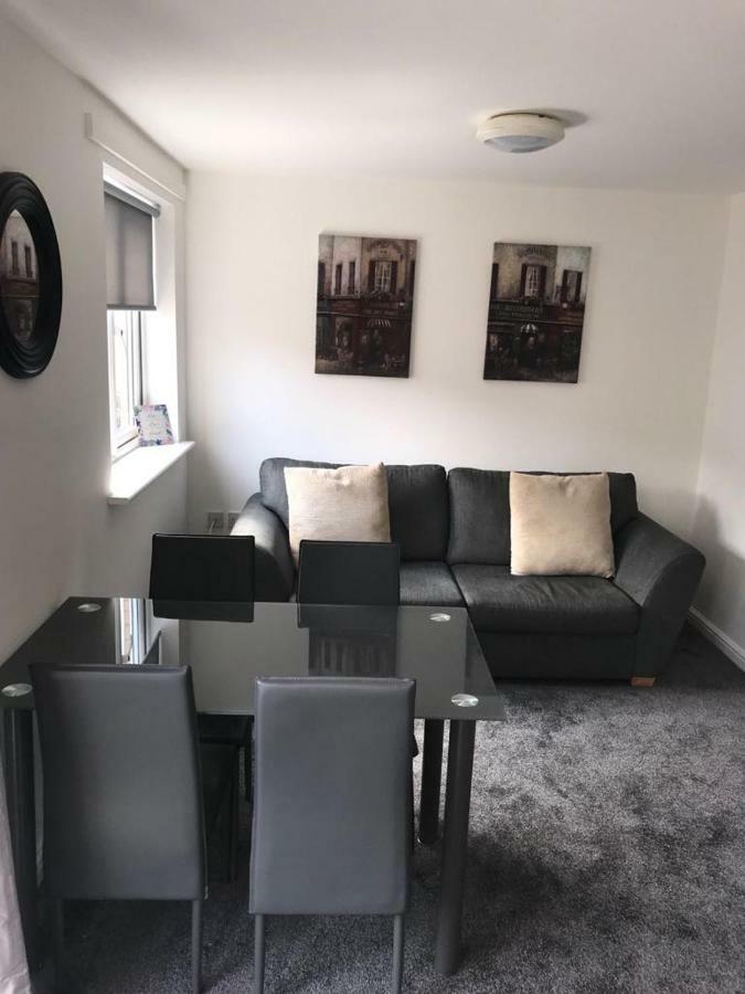 The Elms - Close To City Centre Cardiff Extérieur photo